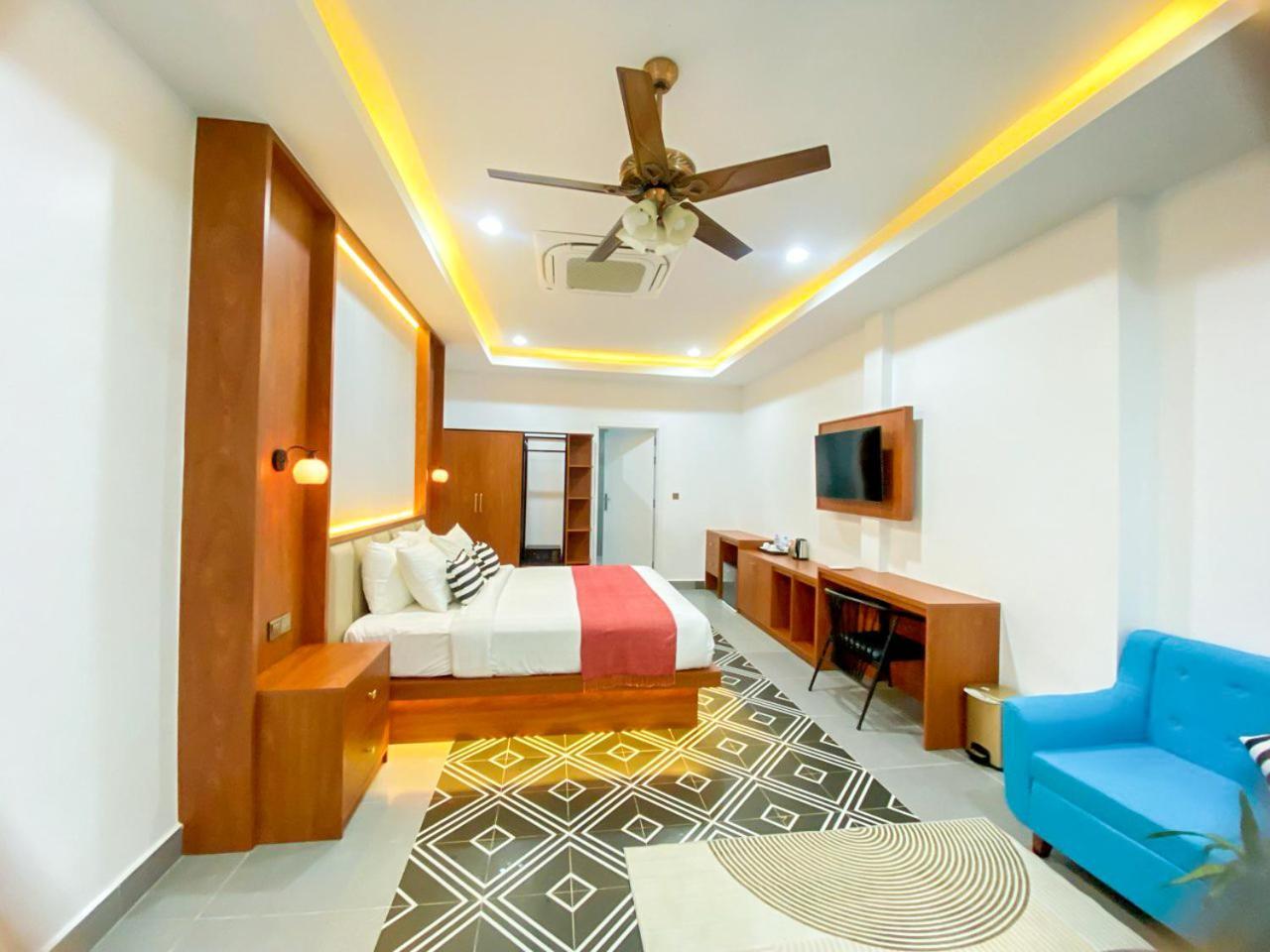 Cambana Poipet Hotel エクステリア 写真